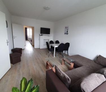Leipzig Apartment | Enjoy your stay with DKN - Mon-Sun - Late night check-in - Multilanguage - Leipzig Grünau - Witamy serdecznie