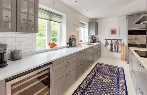 Bastad House | Enjoy your vacation in this beautiful vacation home close to the beach.