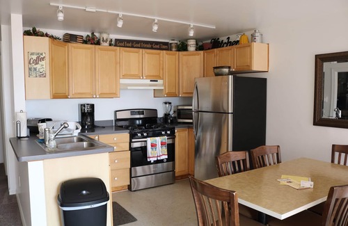 Fox Lake House | Enjoy Your Vacation On Lake Pistakee Of The Chain