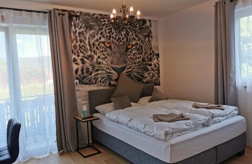 Velden am Worther See House | Enjoyit Velden West