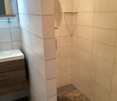 Enns House | Enns Sleep Gasthaus Backhendlstation
