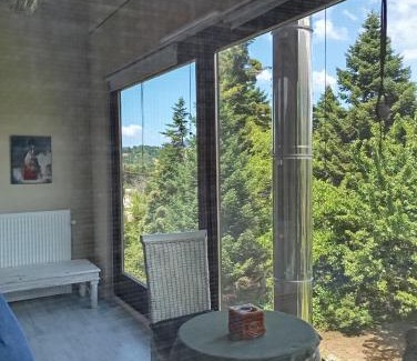Tsopela House | Enoro