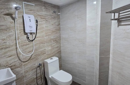 Kampung Rinching Ulu Hotel | Enrich Hotel Semenyih by uBook
