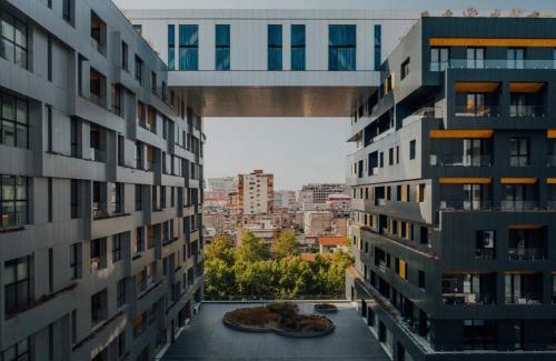 Tirana Apartment | Enrik