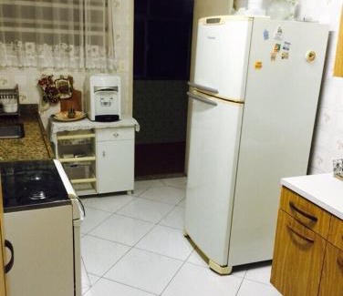 Vila Julia Apartment | Enseada à 450m da praia