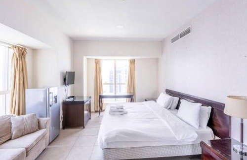 Dubai House | Ensuite Rooms in CoLiving Apartments in Marina