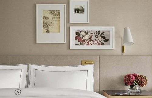 Back Bay East Hotel | Ensuring a Very Comfortable & Memorable Stay! Minutes to Carson Beach!