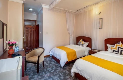 Entebbe Hotel | Entebbe Traveller's Room