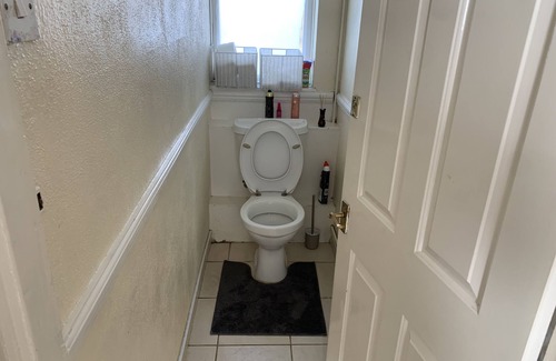 Fulham Broadway Apartment | Entire 2-bedroom apartment in marvellous London with WiFi