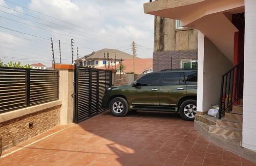 Teshie Apartment | Entire 2 Bedroom Apartment in East Legon- Accra