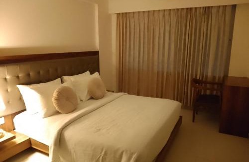 Chandivali Apartment | Entire 3 bhk by The Good Traveller