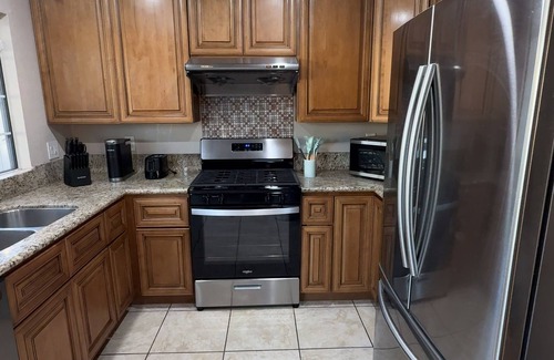 Rowland Heights House | Entire 4 LG Queen BED with large Pool, patio, BBQ, Firepit good for Summer!