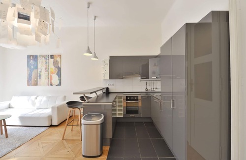 Stare Mesto Apartment | Entire apartment CHIC APARTMENT WALK TO OLD TOWN SQ