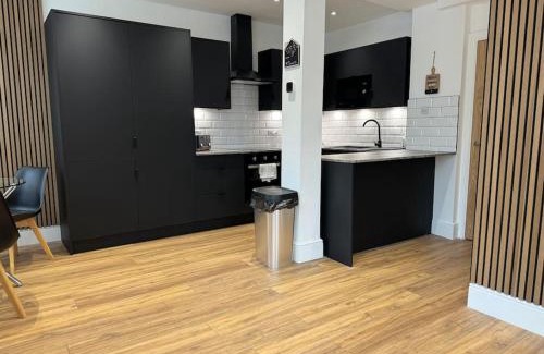 Waterloo Apartment | Entire Apartment in Waterloo