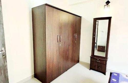 Siliguri Apartment | Entire Apartment -Pradhan Nagar Middle of the city