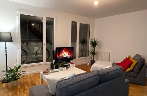 12th Arrondissement House | Entire apartment with terrace