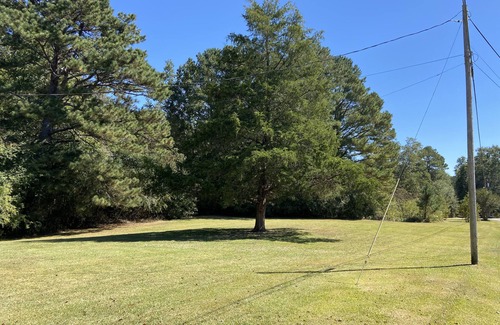 Gadsden House | Entire Beautiful family home, 4.5 miles to Noccalula Falls & near downtown.