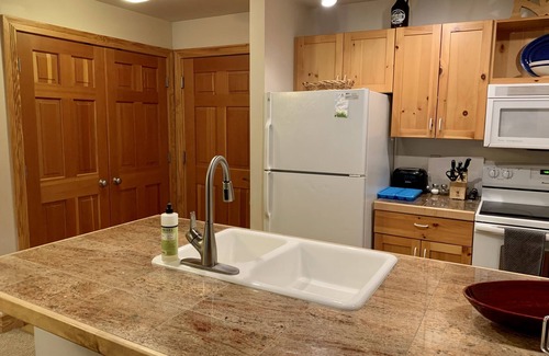 Alta Condo | Entire Condo at the Base of the Tetons