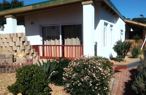 Helderberg Rural Resort | ENTIRE cozy farm resort with a ocean view right out side your terrace W/4 BDRMnn