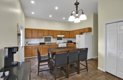 Bridgeport Apartment | Entire First Floor Apartment in Bridgeport, CT