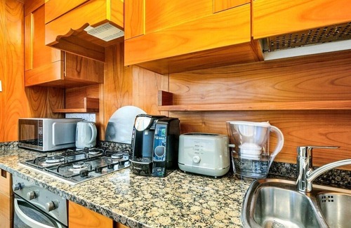 Pimlico Apartment | Entire Flat in Victoria, London