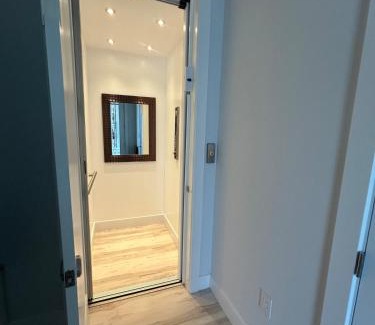 Dunn Loring Apartment | Entire Guest Suite w Elevator - private and Independant