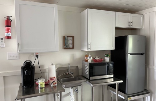 Topsail Beach House | Entire Home! Easy Walk to Beach & Gorgeous Sound View
