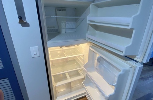 Airport Township Apartment | Entire Home - Guest House 10 minutes to Airport & Hospitals