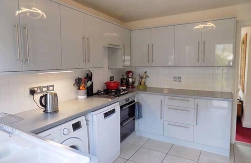 Isle of Portland House | Entire home hosted by Lisa