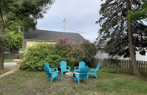 Ludington House | Entire Home in Downtown Ludington! Only blocks from the beach!