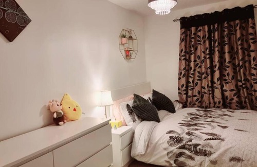 Bromley South Apartment | Entire Home in East London E3 near Bromley By Bow Station