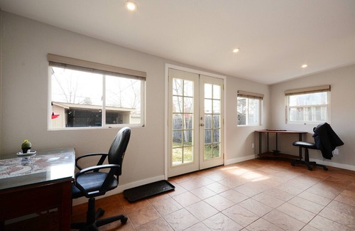 Sloan Lake House | Entire Home in Excellent Location. Walking Distance To Best Places