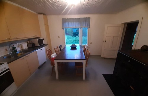 Iisalmi Villa | Entire home in Iisalmi, Finlandn10 guests, 3 bedrooms, 10 beds,nSauna, farmhouse