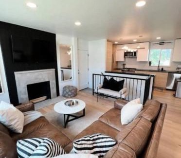 Bountiful Apartment | Entire Home near SLC. Family Friendly & King Suite