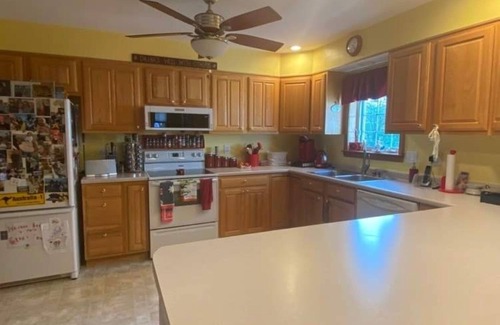 Wakefield House | Entire Home on Lake Ivanhoe East Wakefield, NH