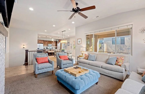 Santa Clara House | Entire Home Paradise Pools 2 King Suites