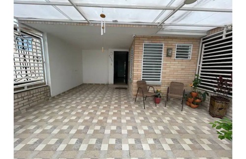 Palmira House | Entire home with Air Conditioner, Water heater & private Car garage