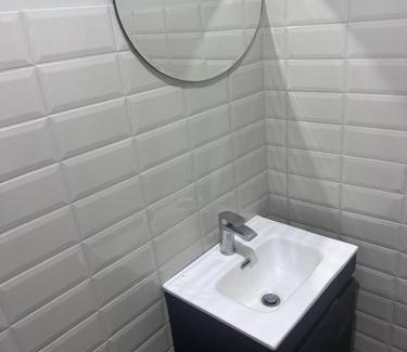 Rosslare Harbour House | Entire Home with Hot Tub