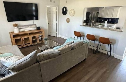 Fort Worth House | Entire Home with 6 Beds and Parking