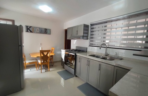 Torreon House | Entire house - 3-bedroom house in Torreón with ACnTec de Monterrey, Hosp Angeles