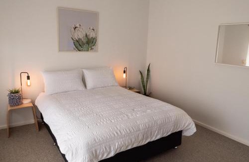 Minnipa House | Entire house in Minnipa - 3 bedroom, sleeps 5