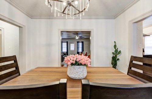 Lincoln Terrace House | Entire Lincoln Lodge by OU Medical