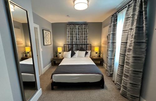 Newport House | Entire Modern 7 Unit 7 Bath Boutique Inn