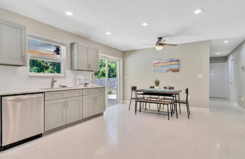 Daytona Beach House | Entire Peaceful Family Pool Home in Daytona Beach,Fl