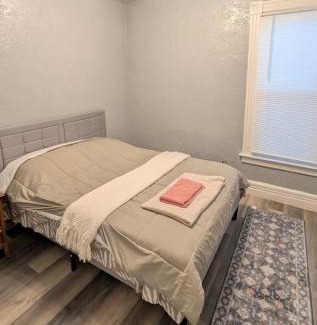 Utica Apartment | Entire place in quiet area
