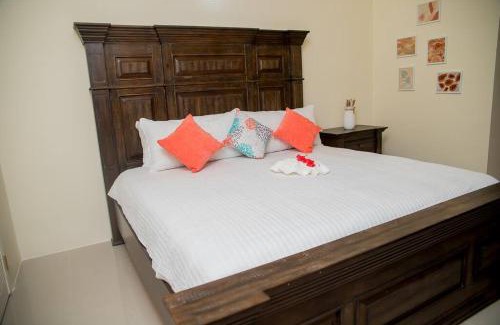 Falmouth House | Entire residential home Trelawny Smalls Villa