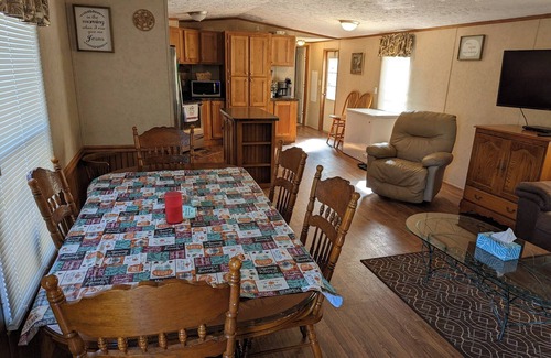 Central House | Entire residential home on 3 acres in quiet neighborhood, Clemson/Liberty area
