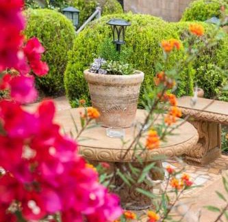 North of Montana House | Entire Second Flr - Santa Monica Luxury Roman Villa