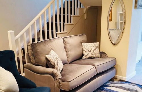 Wexford House | Entire town house for guests, central location.