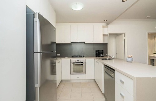 Northbridge Apartment | Entire unit in Northbridge